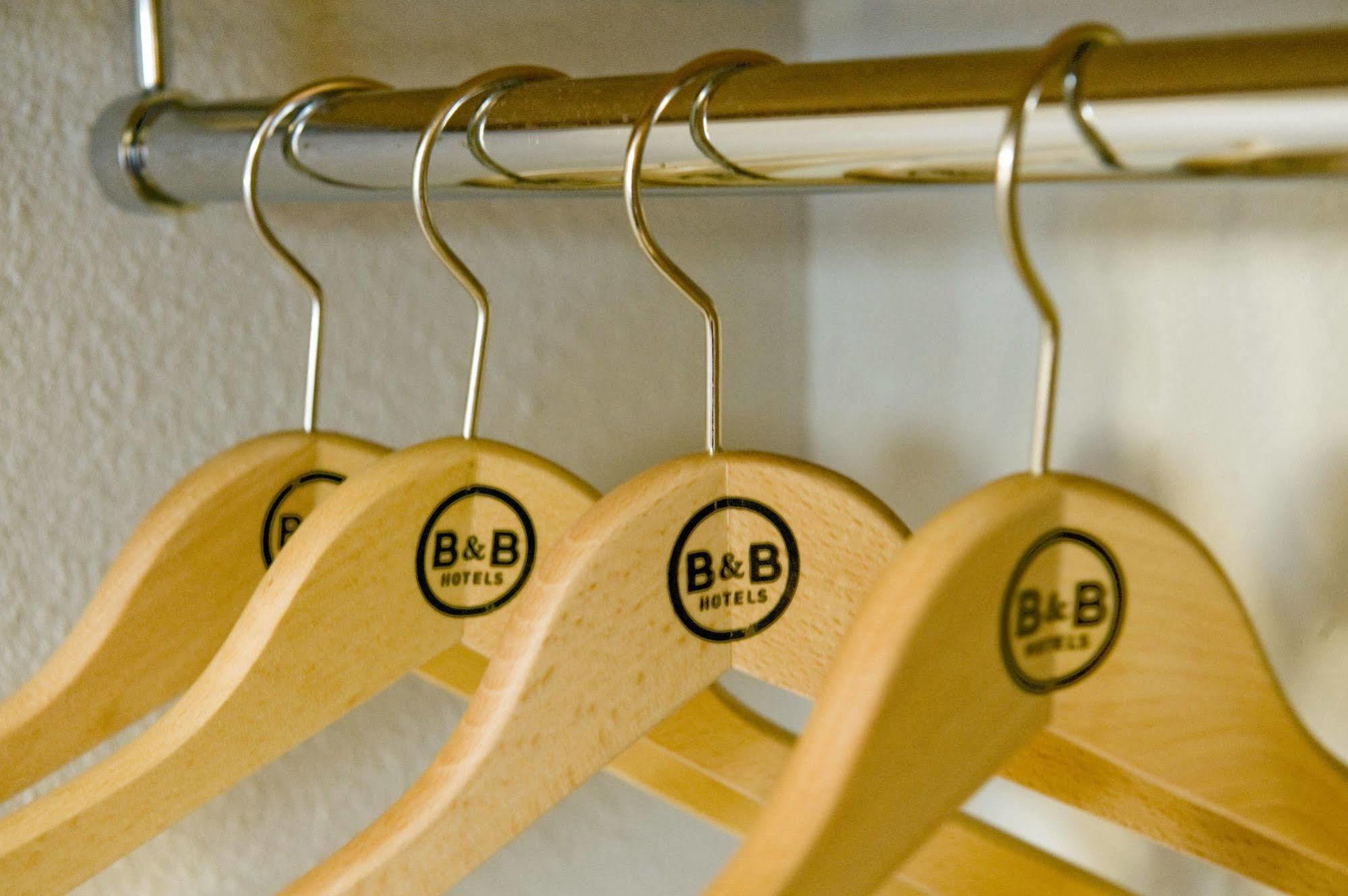 B&B Hôtel Cherbourg Ngoại thất bức ảnh