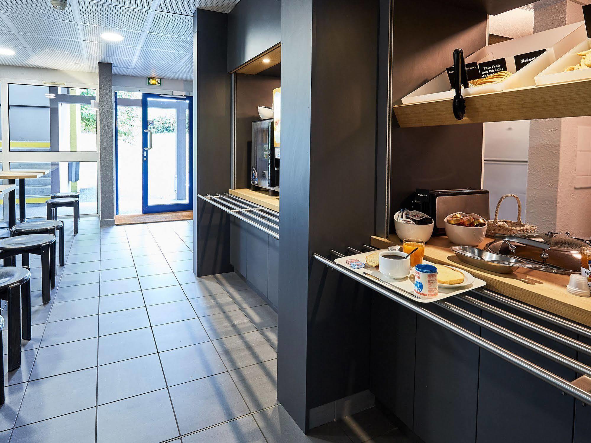 B&B Hôtel Cherbourg Ngoại thất bức ảnh