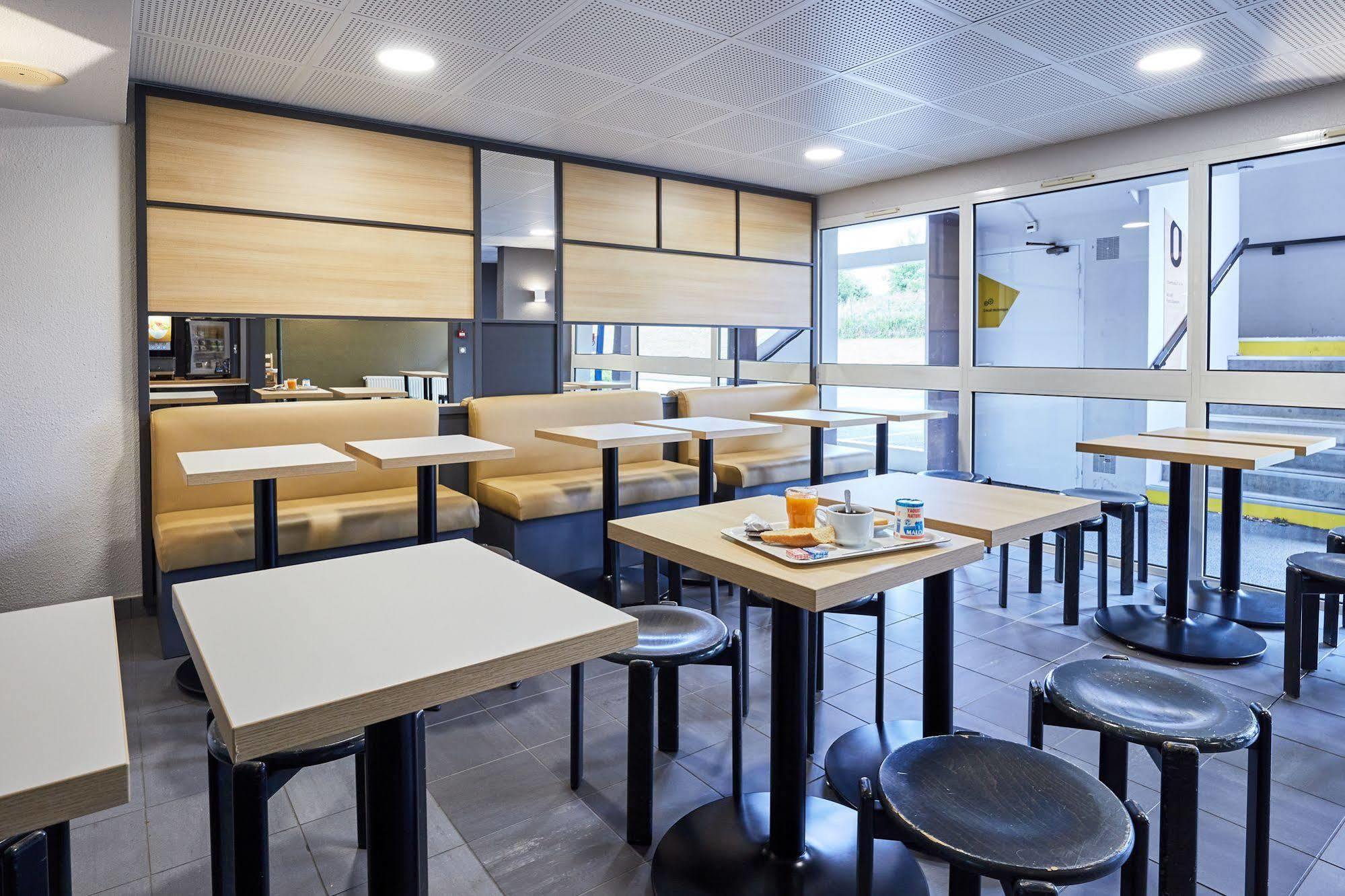 B&B Hôtel Cherbourg Ngoại thất bức ảnh