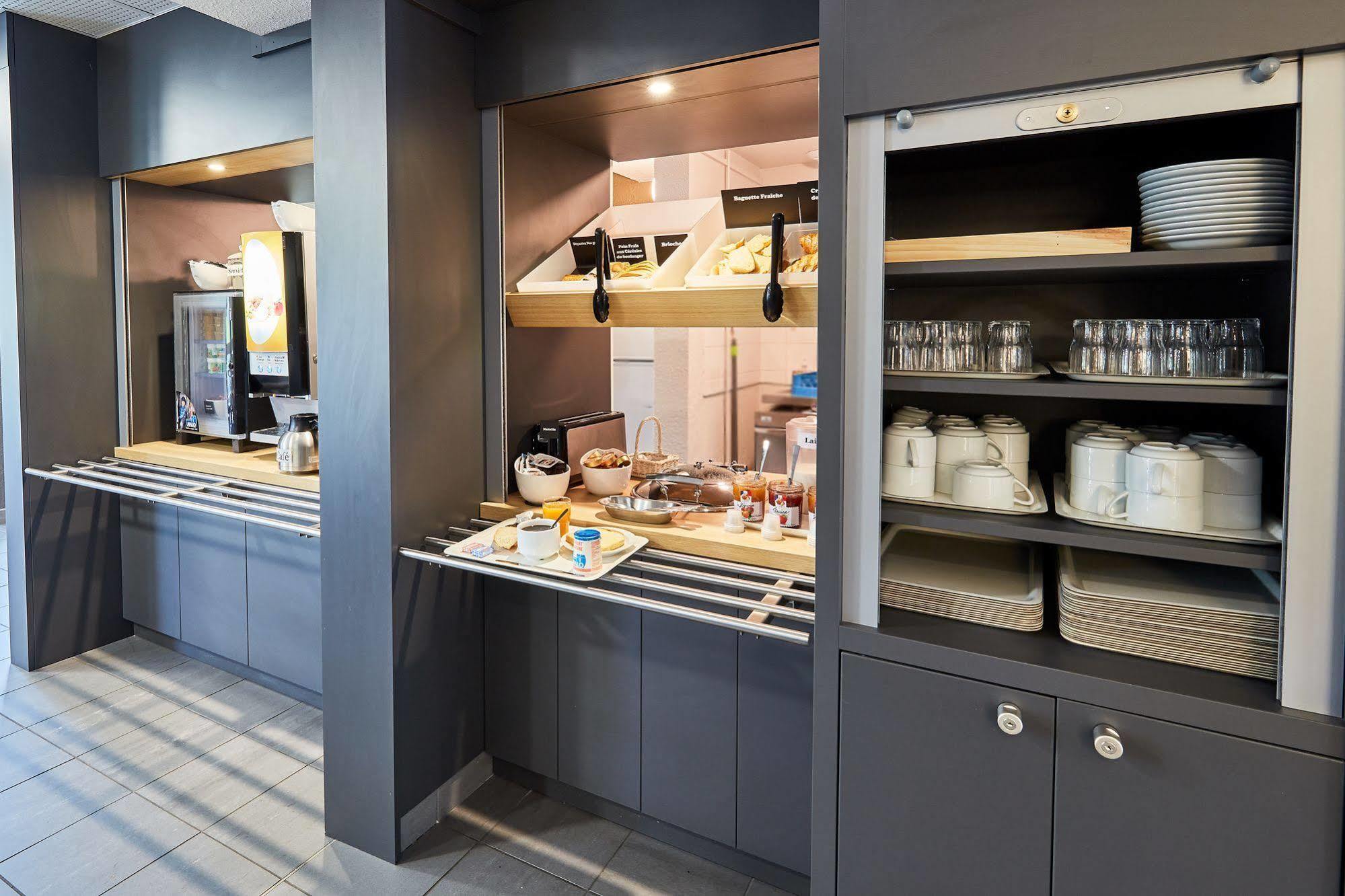 B&B Hôtel Cherbourg Ngoại thất bức ảnh